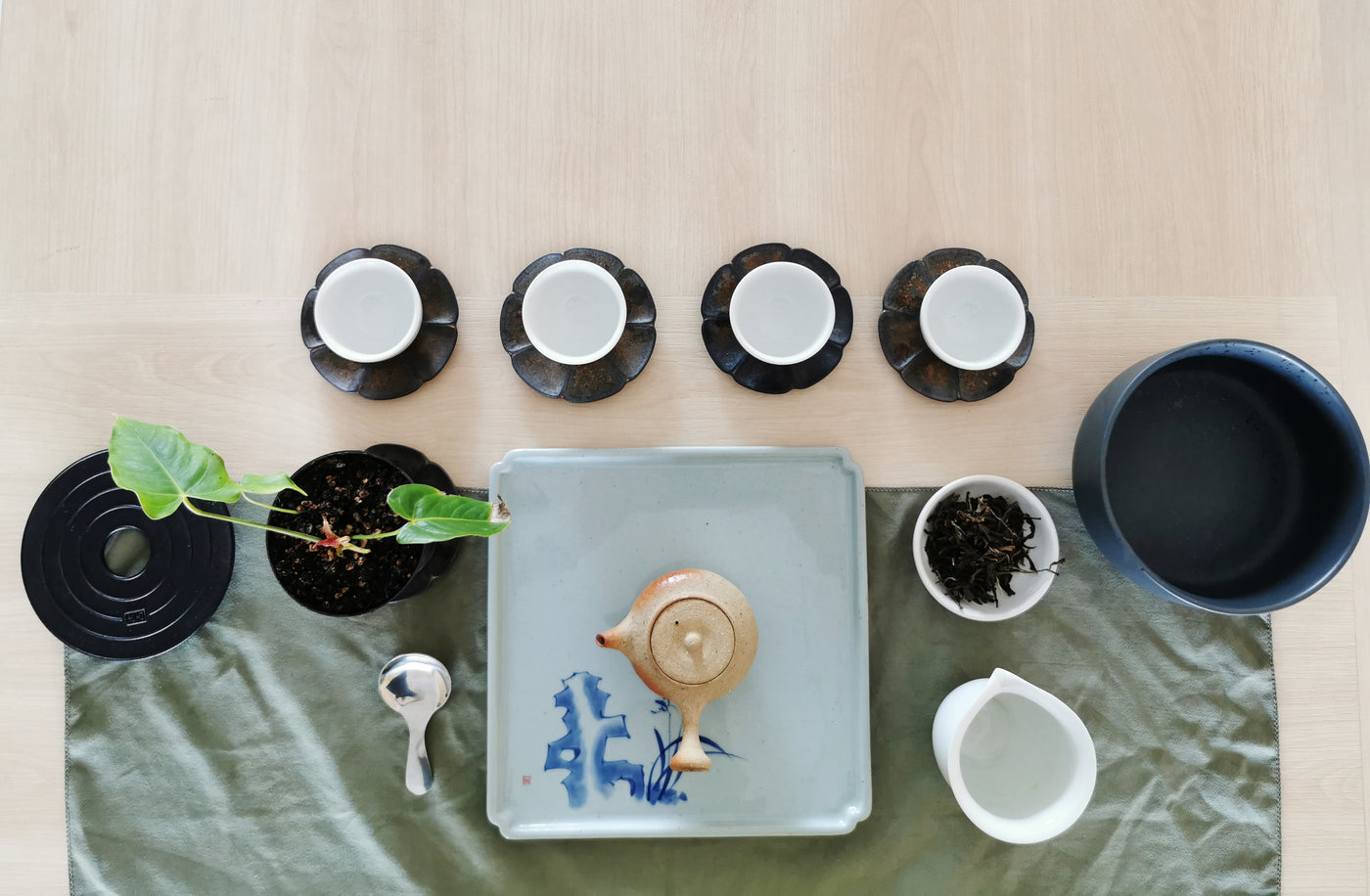 2017 Geng Ma Raw Pu'er 耿马古树生茶