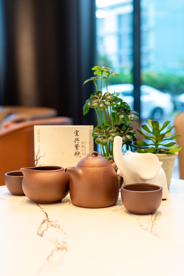 Zisha Tea Pot "Authority" (Qin Quan Hu) 秦权壶